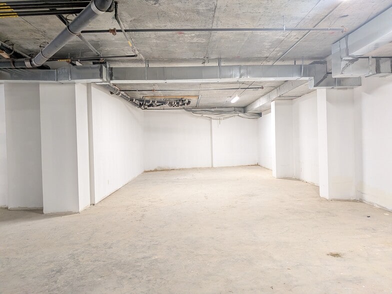 Primary Photo Of , Rego Park Multifamily For Sale