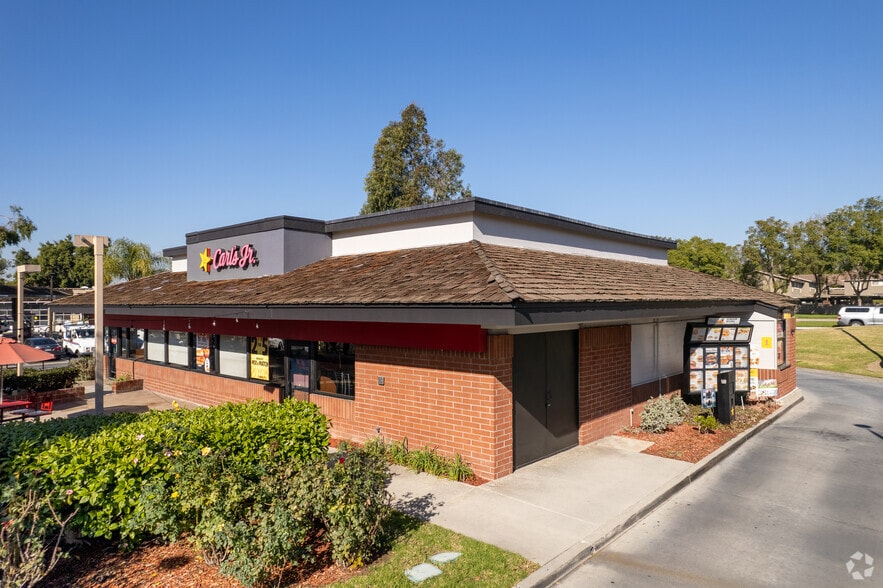More Photos Of 4762-4960 Irvine Blvd, Irvine Unknown For Lease