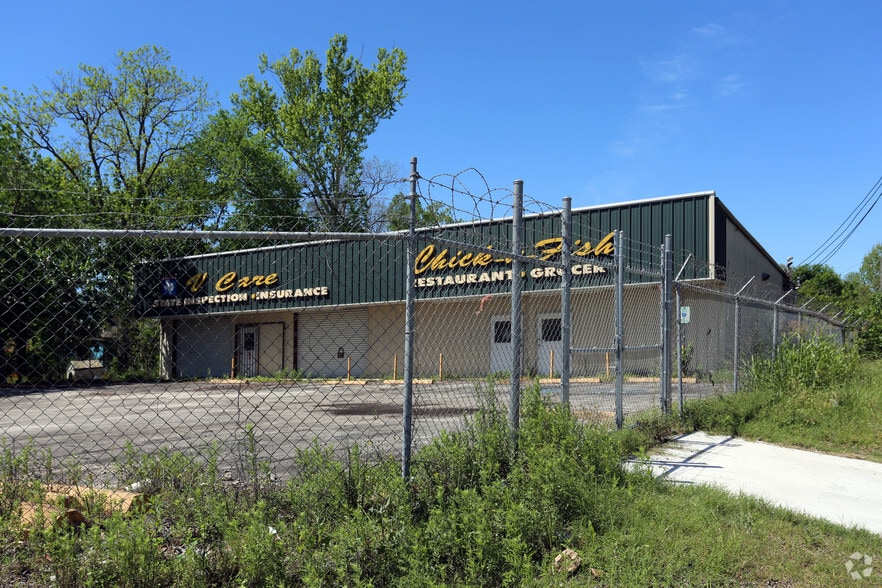 Primary Photo Of 7419 Hirsch Rd, Houston Freestanding For Lease