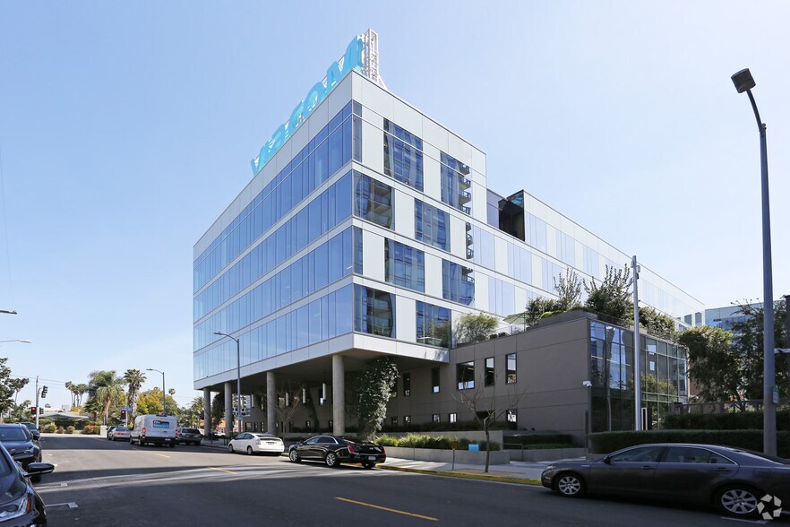 More Photos Of 1575 N Gower St, Los Angeles Office For Lease