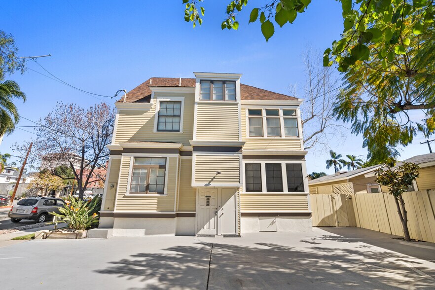 More Photos Of 2368 2nd Ave, San Diego Office Residential For Sale