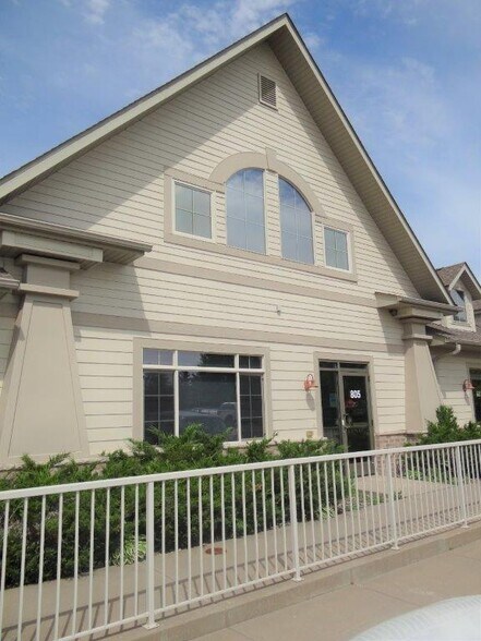 More Photos Of 801-809 Meander Ct, Medina Loft Creative Space For Lease