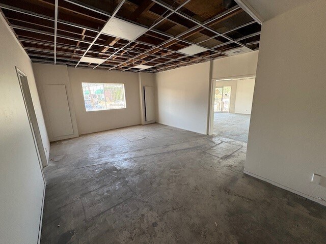 More Photos Of 654 Irwin St, San Rafael Service For Lease
