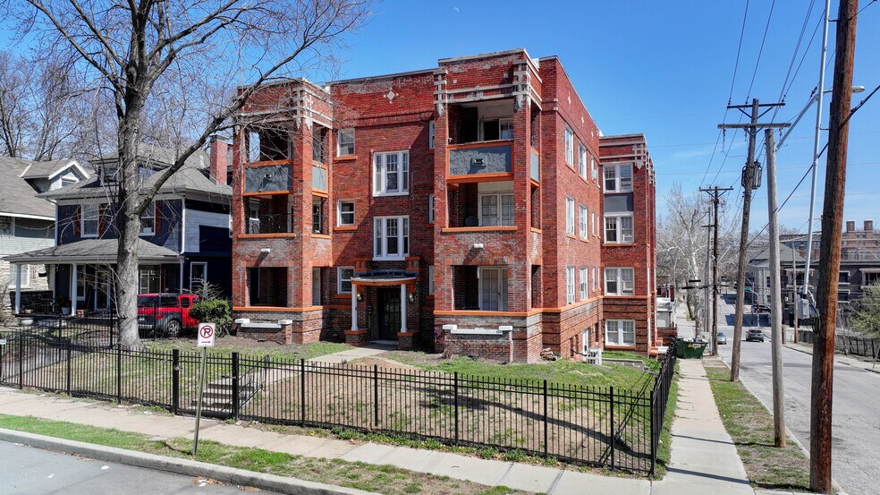 Primary Photo Of 4245-4247 Harrison St, Kansas City Apartments For Sale