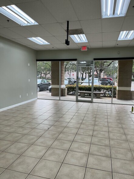 More Photos Of 1741-1759 N University Dr, Pembroke Pines Storefront Retail Office For Sale