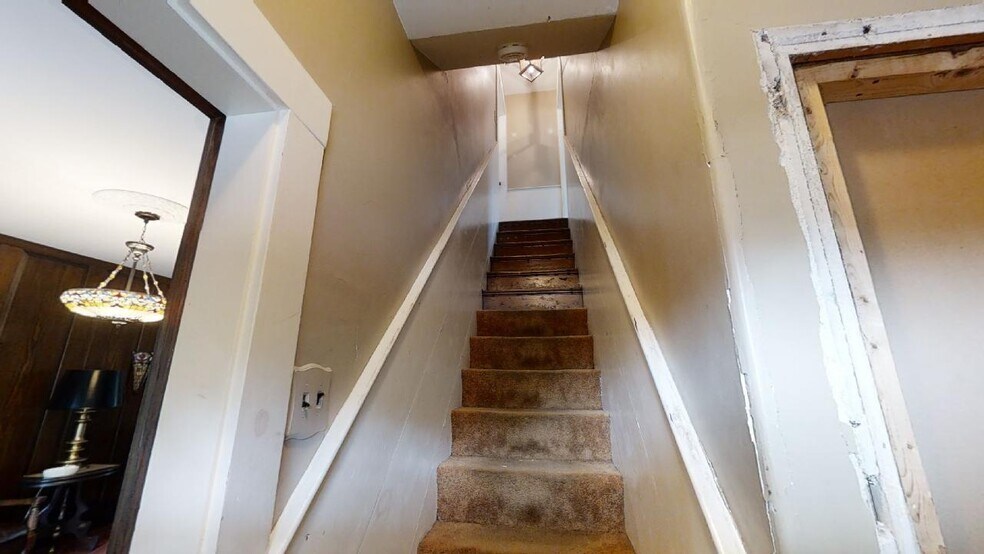 More Photos Of 763 Massachusetts Ave, Lunenburg General Retail For Sale