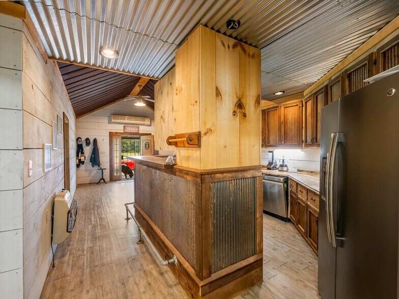 More Photos Of 541 Holiness Campground Rd, Cleveland Contractor Storage Yard For Sale