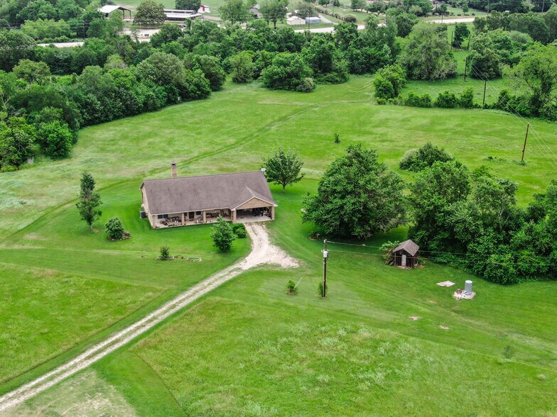 More Photos Of 17328 Highway 105 E, Plantersville Land For Sale