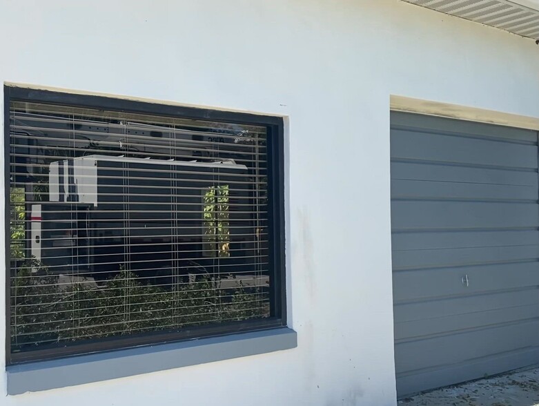 Primary Photo Of 2227 W Fairbanks Ave, Winter Park Office For Lease
