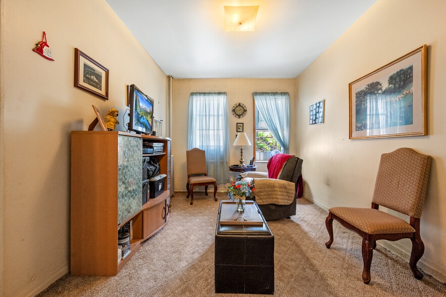 More Photos Of 2101 76th St, Brooklyn Flex For Sale