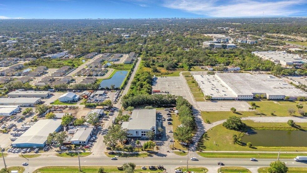 More Photos Of 330 Cattlemen Rd, Sarasota Auto Dealership For Sale