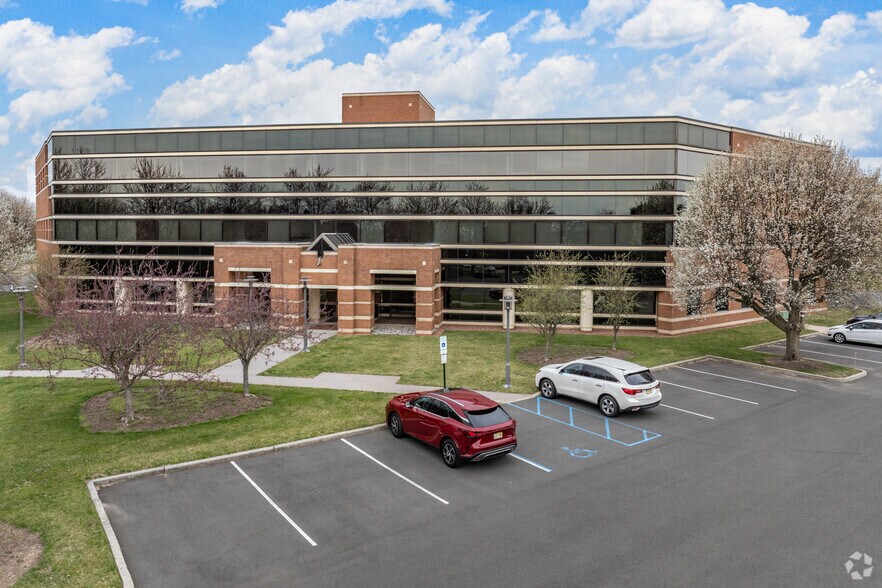 More Photos Of 104 Interchange Plz, Monroe Township Medical For Lease