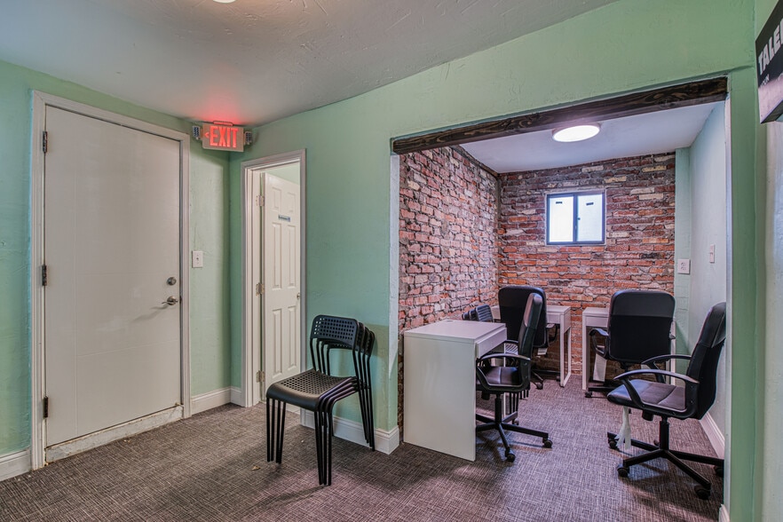 More Photos Of 2415 Montana Ave, El Paso Office Residential For Sale