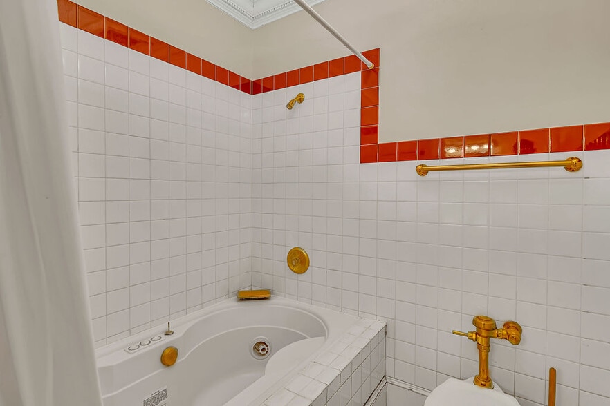 More Photos Of 2527 State Highway 248, Branson Lodge Meeting Hall For Sale