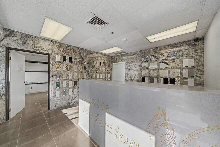 More Photos Of 320 Coney Island Dr, Sparks Warehouse For Sale