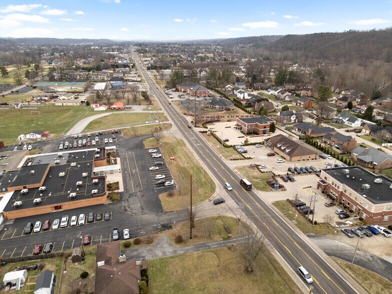 More Photos Of 3661-3669 Teays Valley Rd, Hurricane Medical For Lease