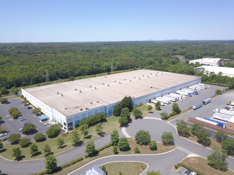 More Photos Of 10800 Withers Cove Park Dr, Charlotte Distribution For Lease