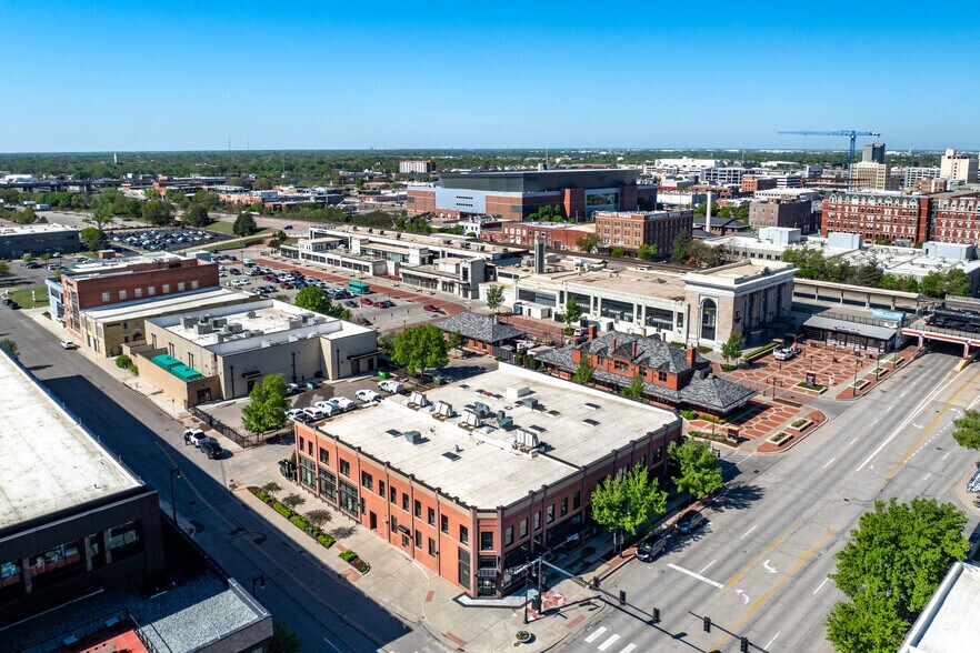 More Photos Of 801 E Douglas Ave, Wichita Coworking Space