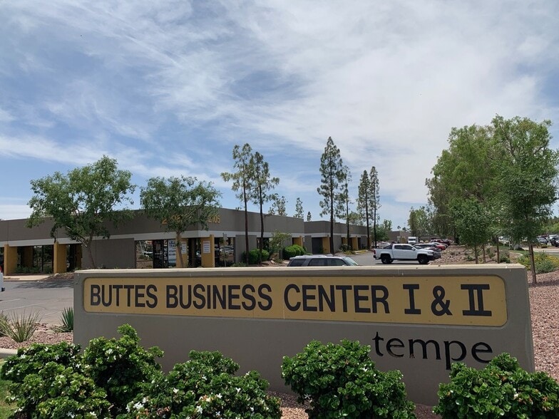 More Photos Of 2105 S 48th St, Tempe Unknown For Lease