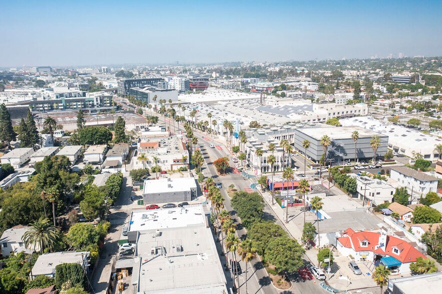 More Photos Of 8651-8655 Washington Blvd, Los Angeles Auto Repair For Lease