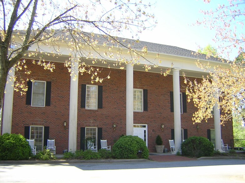 Primary Photo Of 11180 Crabapple Rd, Roswell Rehabilitation Center For Sale