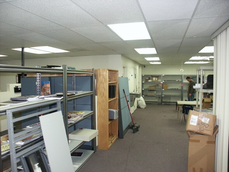 More Photos Of 6501 N Black Canyon Fwy, Phoenix Industrial For Sale