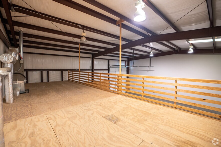 More Photos Of 48 County Road 265, Alabaster Unknown For Lease