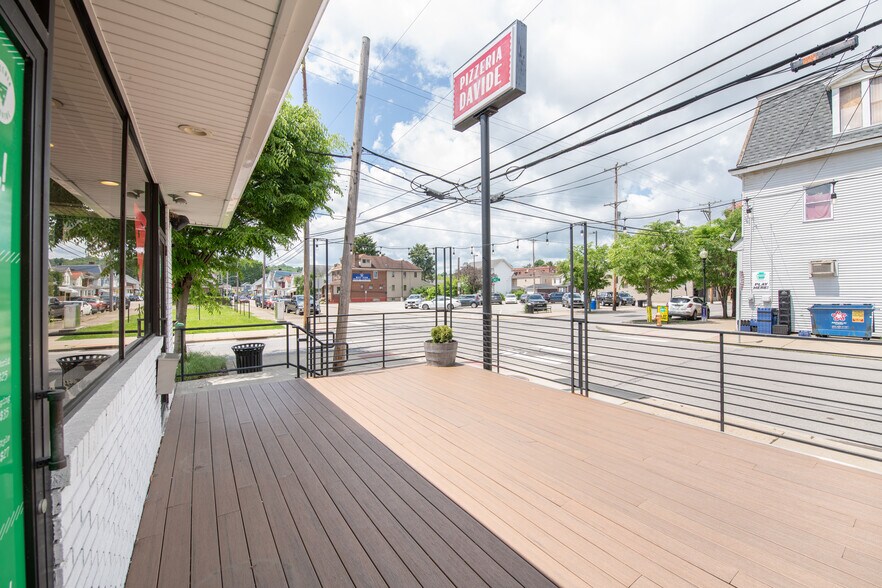 More Photos Of 221 2nd Ave, Carnegie Freestanding For Sale