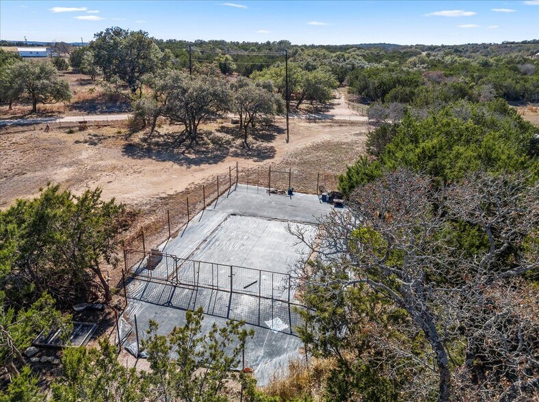 More Photos Of 272 Rocky Road, Johnson City Winery Vineyard For Lease