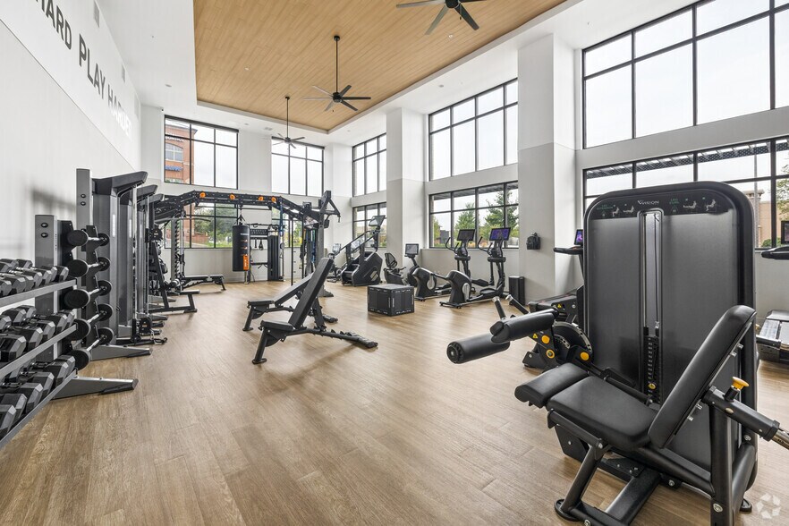 More Photos Of 8309 Greenway Blvd, Middleton Apartments For Lease