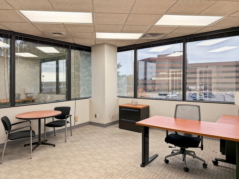 More Photos Of 7633 E 63rd Pl, Tulsa Coworking Space