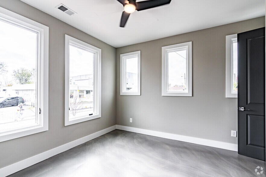 More Photos Of 1020 Jefferson St, Nashville Apartments For Sale