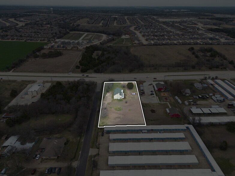 More Photos Of 2611 Ovilla Rd, Red Oak Storefront Retail Office For Sale