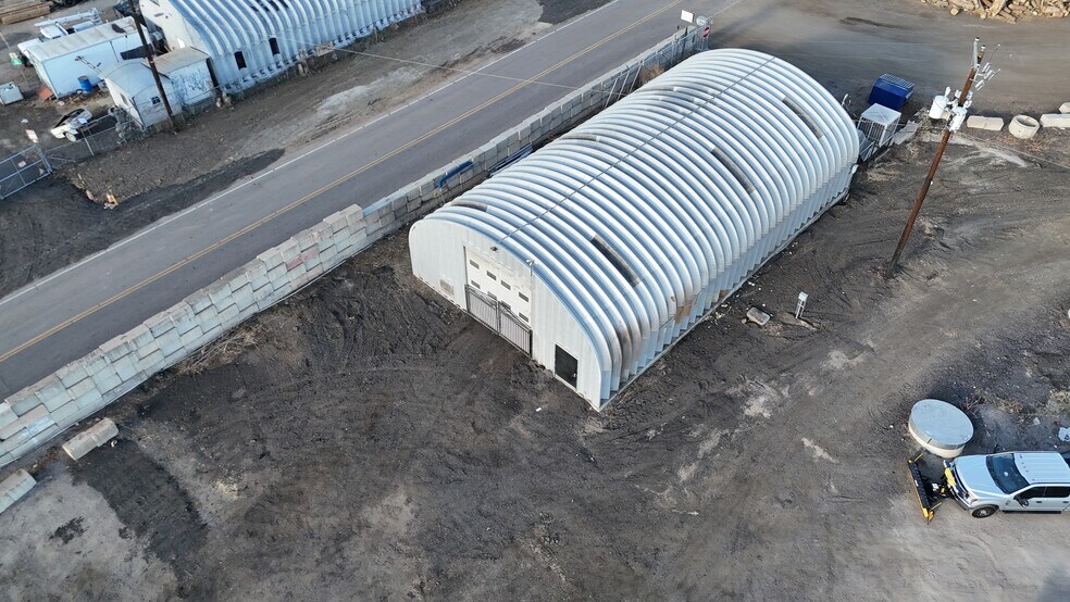 More Photos Of 4290 Clay st, Englewood Industrial For Lease