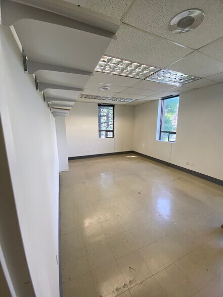 More Photos Of 45 Kensico Dr, Mount Kisco Office For Lease