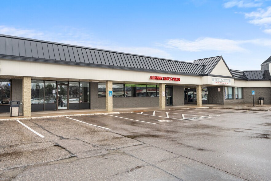 Primary Photo Of 8401-8471 W Broadway Ave, Brooklyn Park Unknown For Lease