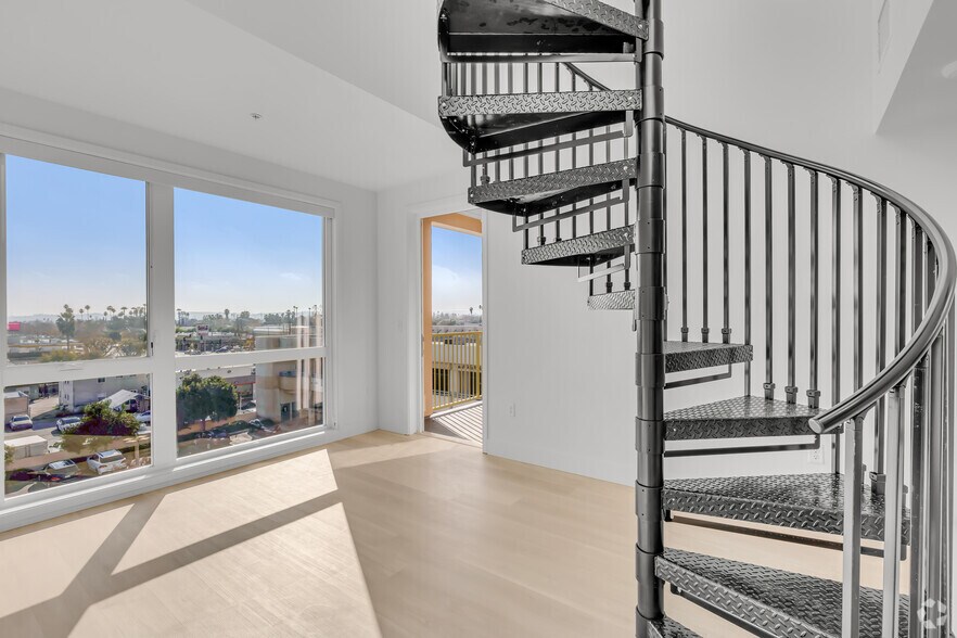 More Photos Of 5570 Rosemead Blvd, Temple City Apartments For Lease