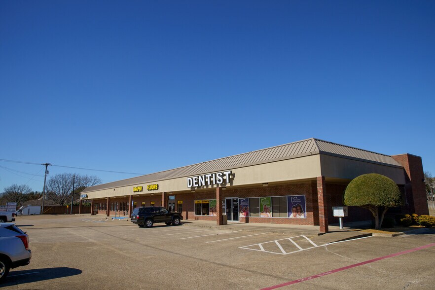 More Photos Of 1711 E Frankford Rd, Carrollton Unknown For Lease