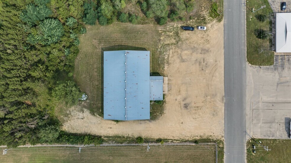 Primary Photo Of 211 Toro Rd, Tomah Warehouse For Lease