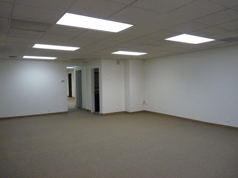 More Photos Of 500 W Bonita Ave, San Dimas Office For Lease