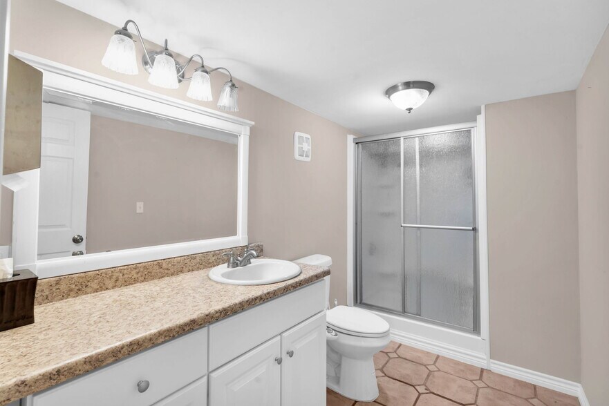 More Photos Of 22830 Fritz Ln, Spring Office Residential For Lease