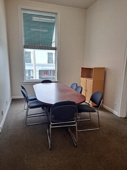 More Photos Of 12-22 S Raymond Ave, Pasadena Storefront Retail Office For Lease