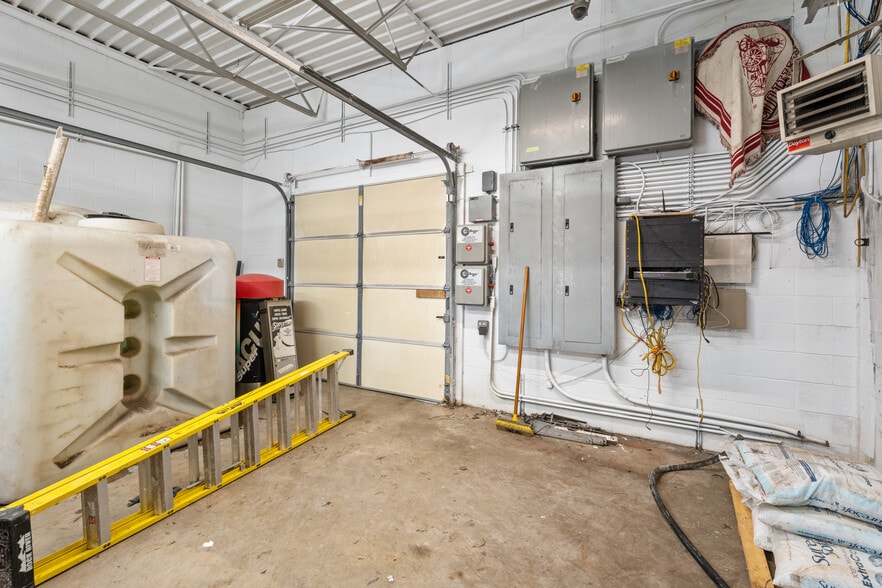 More Photos Of , Independence Specialty For Sale