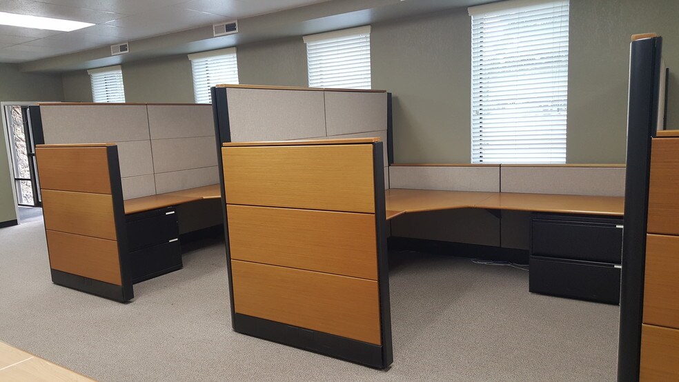 More Photos Of 4047-4049 1st St, Livermore Office For Lease