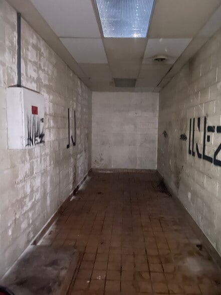 More Photos Of 3352 15th Avenue Blvd SE, Conover Restaurant For Sale