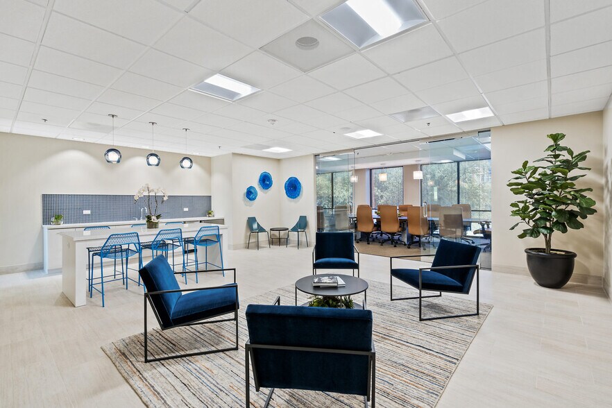 More Photos Of 16051 Addison Rd, Addison Office For Lease