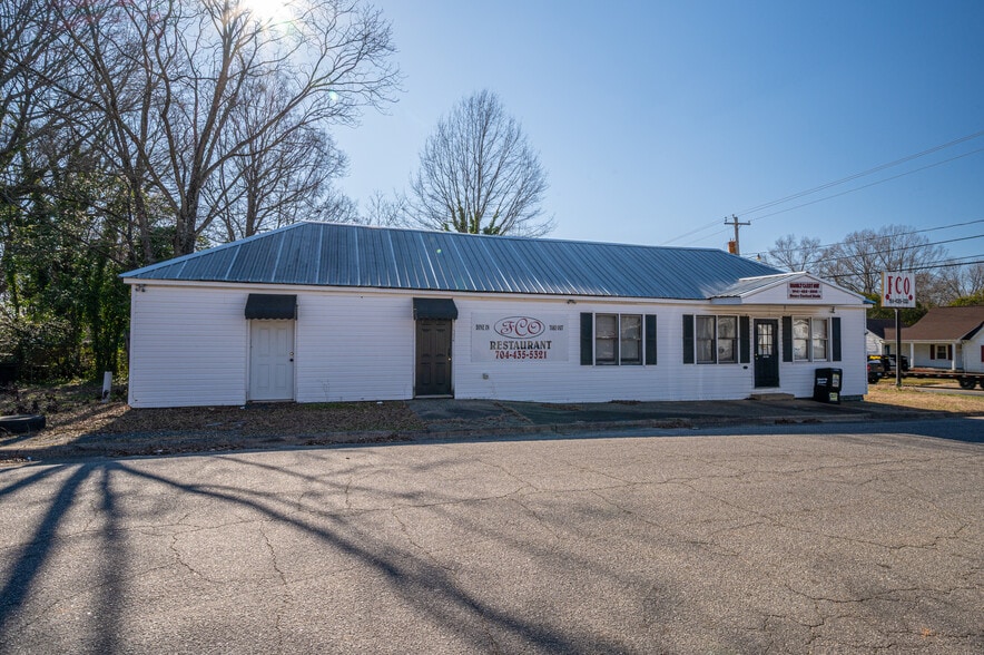 More Photos Of 801 W Church St, Cherryville Restaurant For Sale