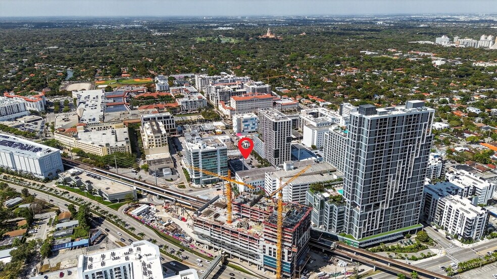 More Photos Of 3838 Shipping Ave, Miami Auto Repair For Sale