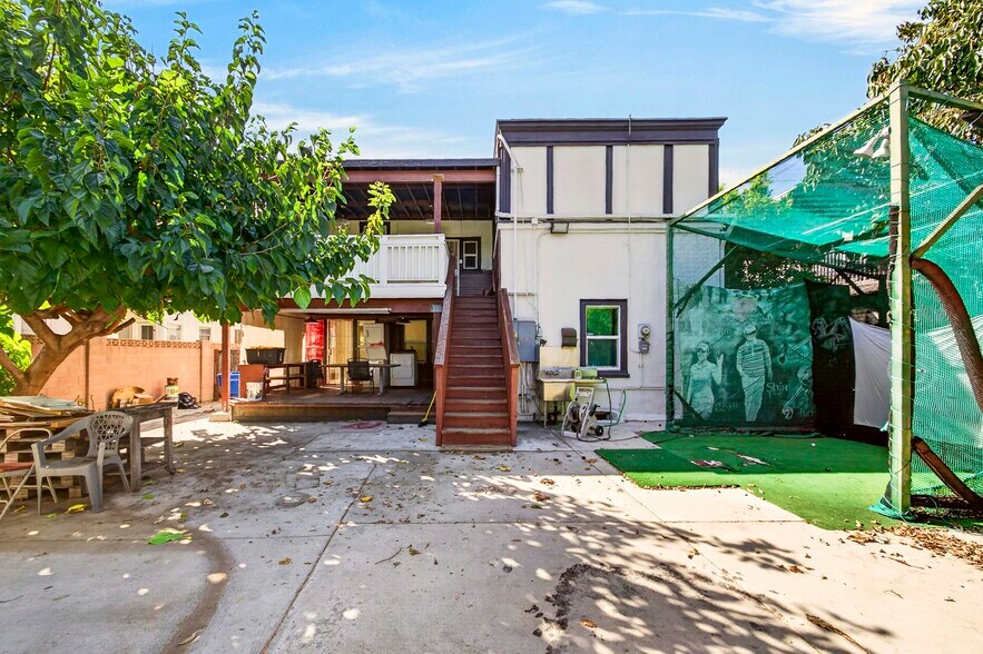 More Photos Of 1762 Crenshaw Blvd, Los Angeles Multifamily For Sale