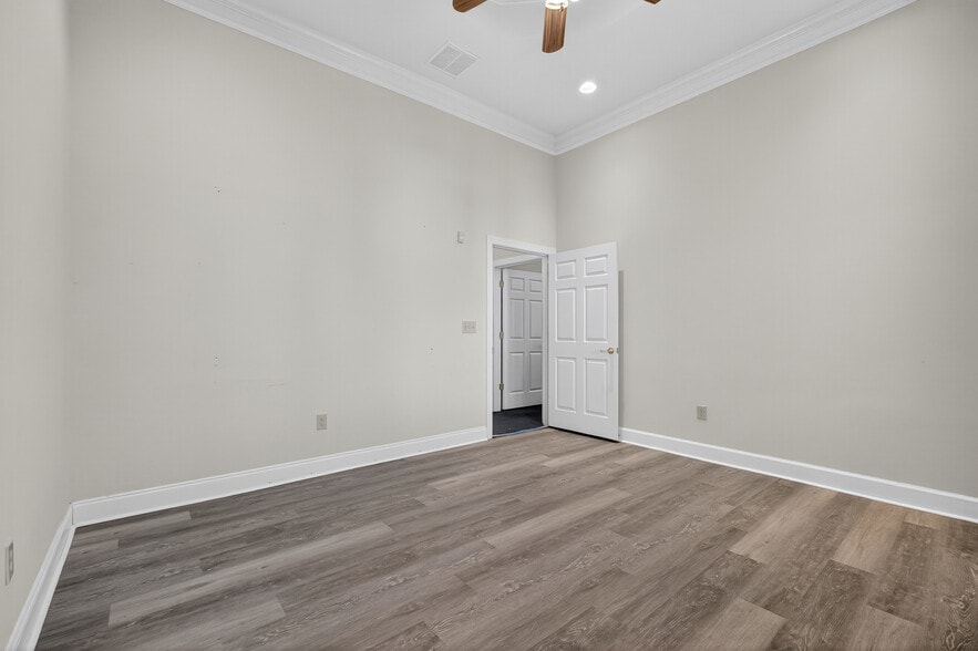 More Photos Of 3790 Holcomb Bridge Rd, Norcross Medical For Sale